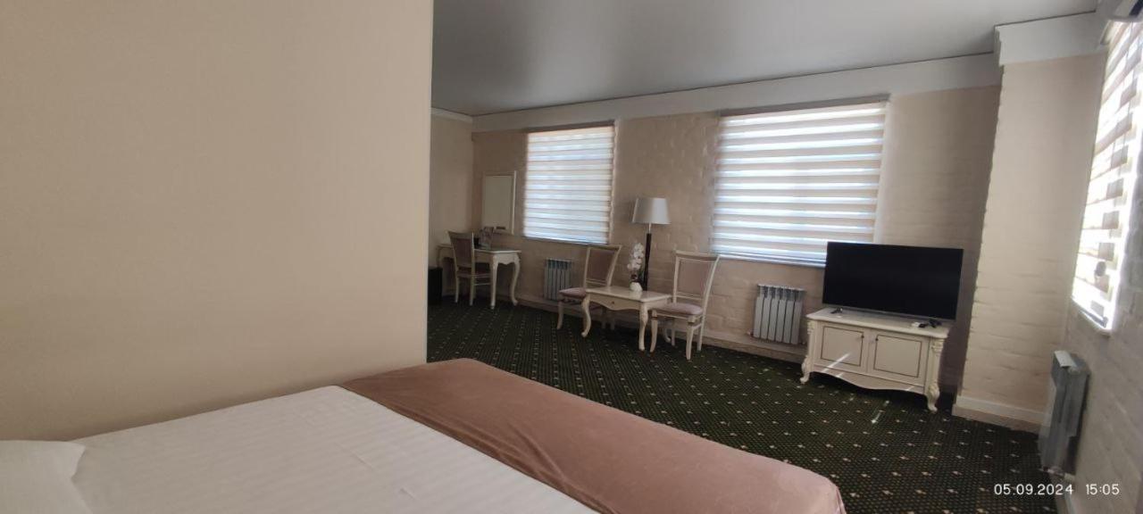 Bek Plus Hotel Takchilik Dış mekan fotoğraf