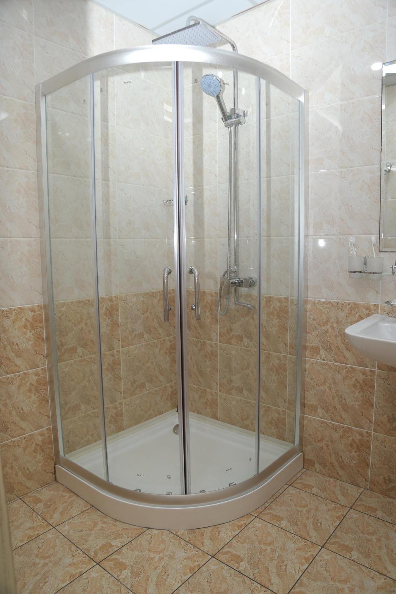 Bek Plus Hotel Takchilik Dış mekan fotoğraf